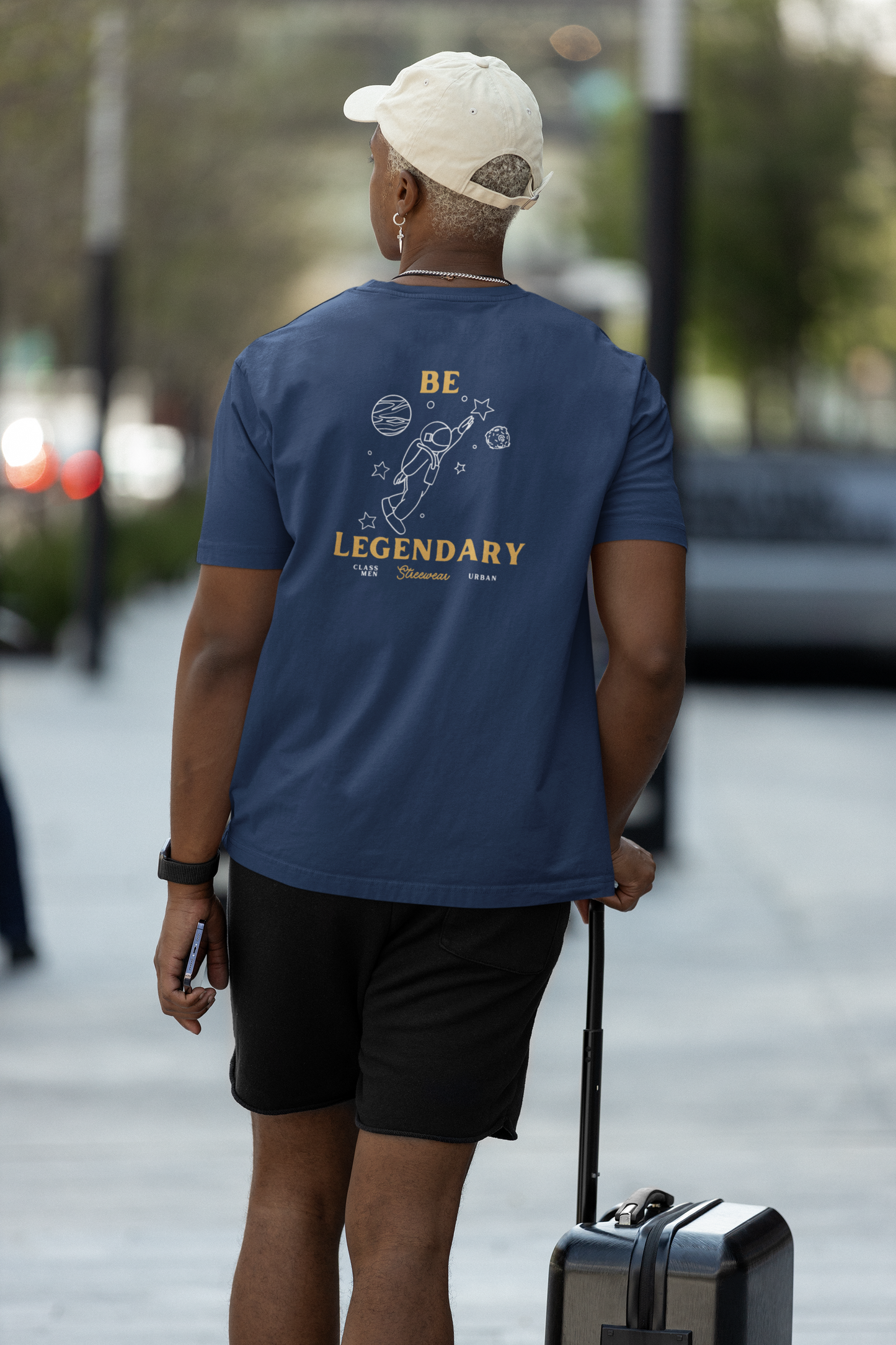 CAMISETA OVERSIZE -BE YOURSELF, BE LEGENDARY-