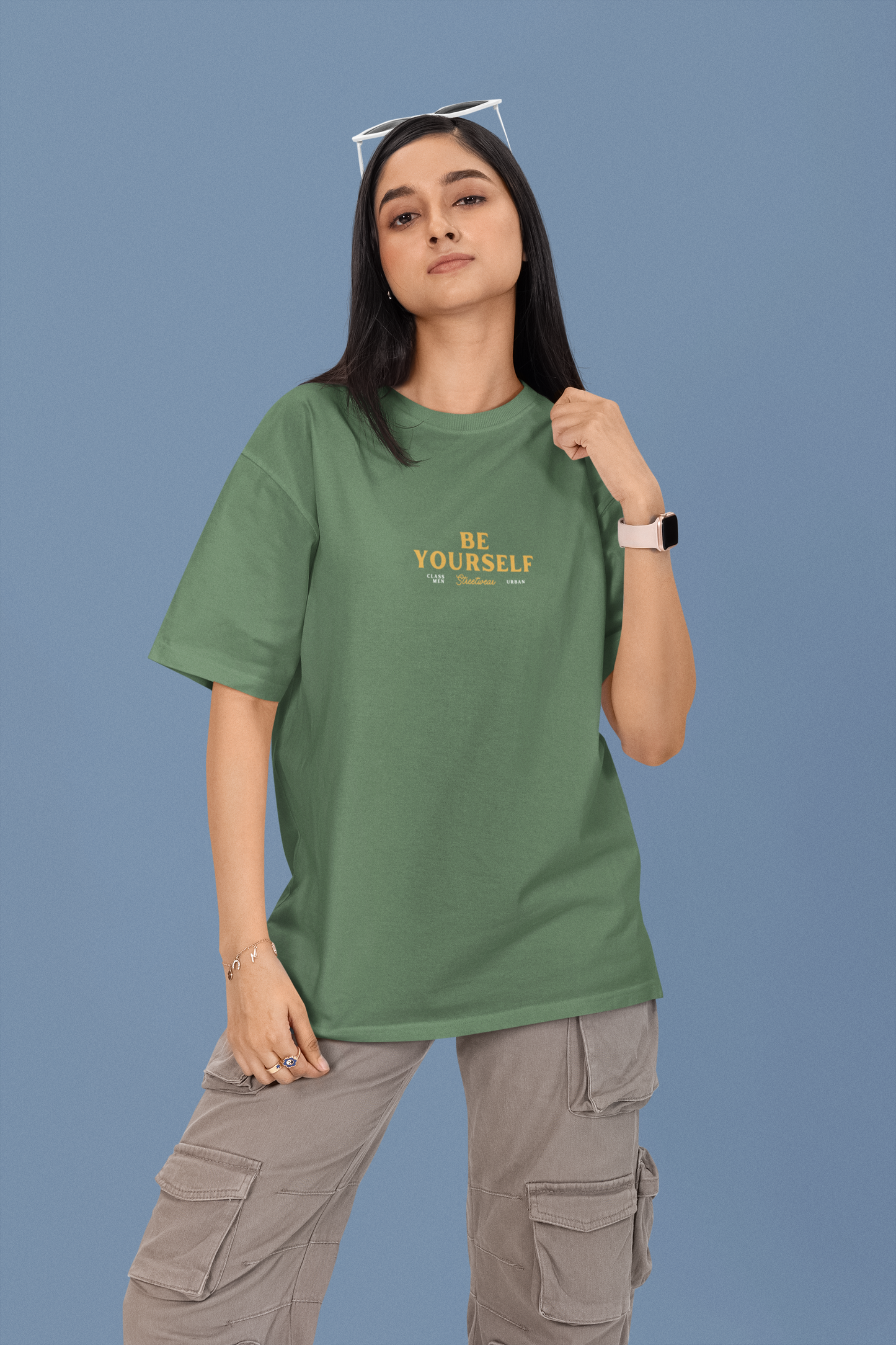 CAMISETA OVERSIZE -BE LEGENDARY, BE YOURSELF-